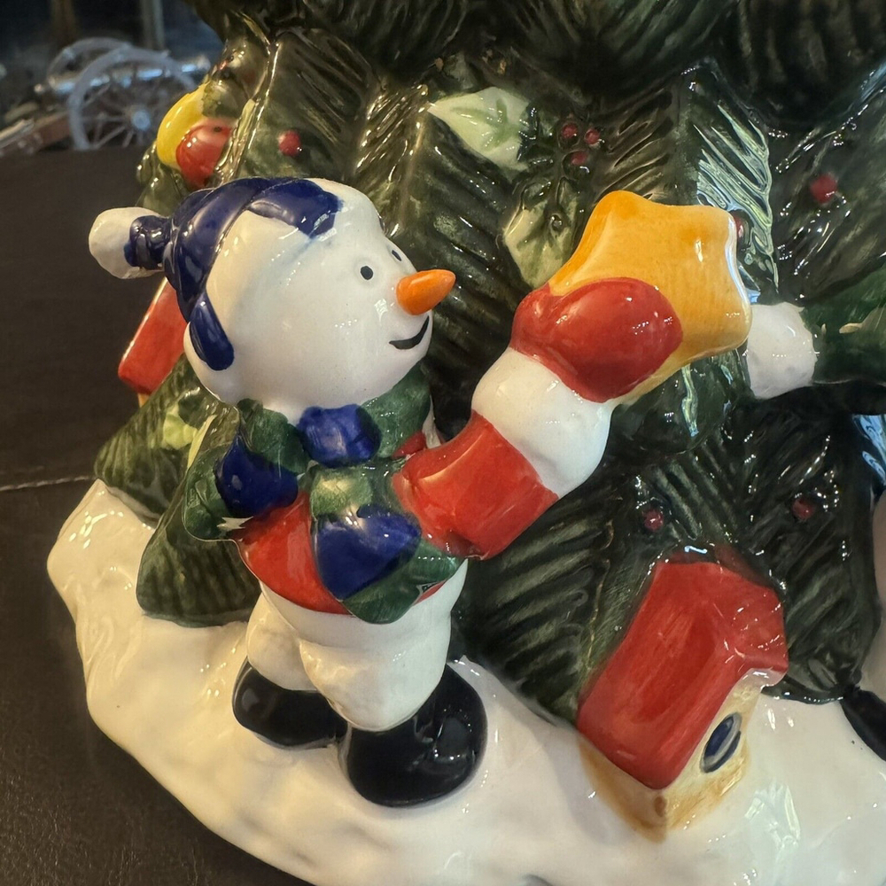 Vintage 13.5” Christmas tree Ceramic cookie jar w/snowmen presents birdhouses - Picture 7 of 16